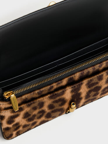 V&iacute; d&agrave;i nắp gập Cesia Leopard-Print, Nhiều m&agrave;u, hi-res