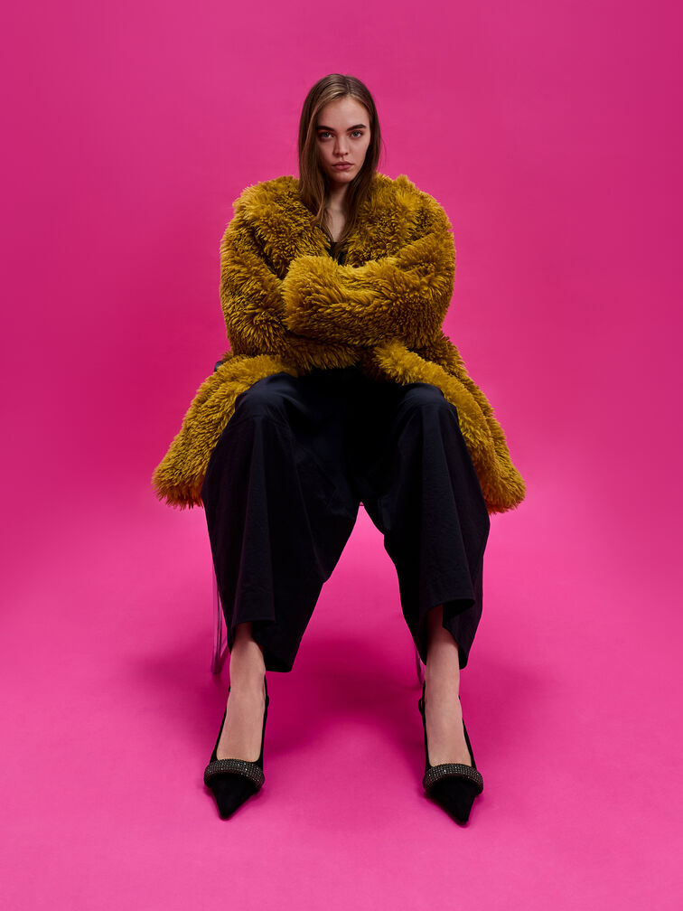 Giày cao gót mũi nhọn Faux Suede Crystal-Embellished, Đen họa tiết, hi-res