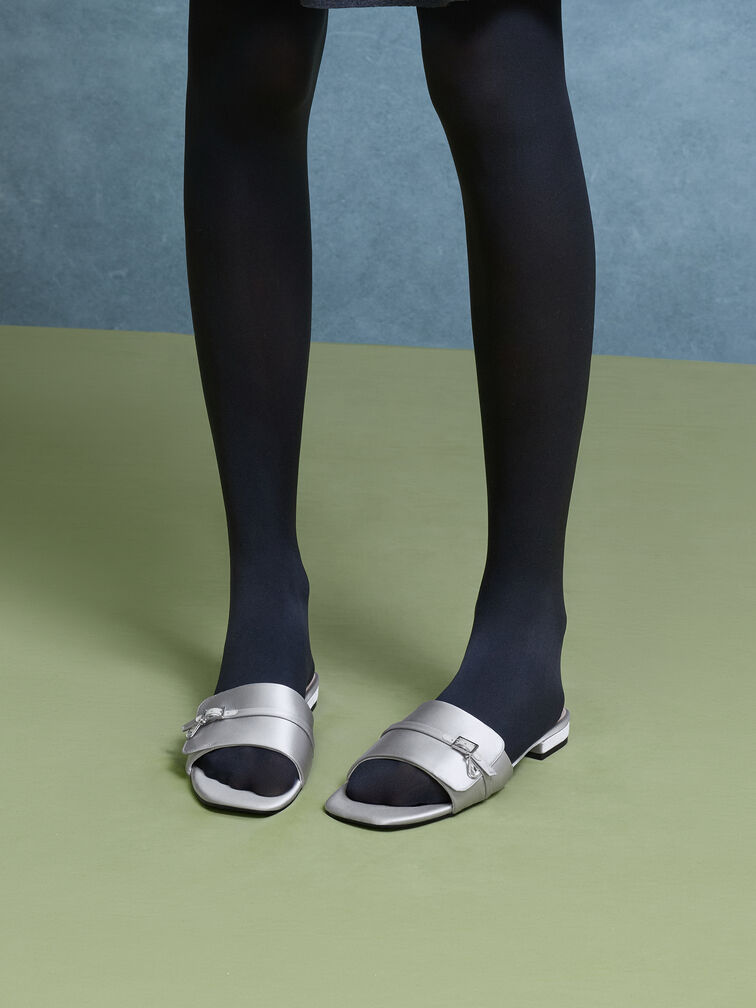 D&eacute;p quai ngang Satin Teardrop-Crystal, Bạc, hi-res