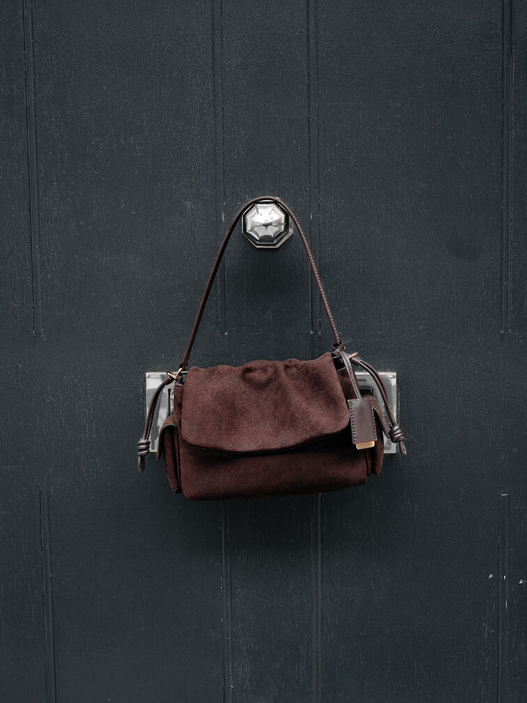 Túi xách phom chữ nhật Khai Recycled Suede, Nâu sẫm, hi-res