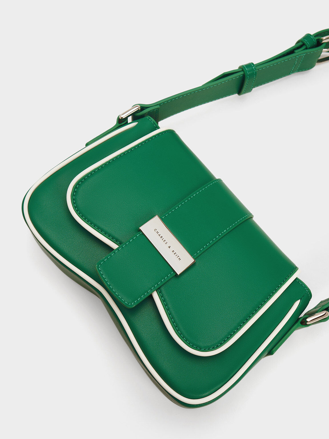 Belted Curved Shoulder Bag, Dark Green, hi-res