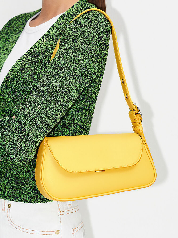Túi đeo vai nắp gập Petra Asymmetrical Front Flap, Vàng, hi-res