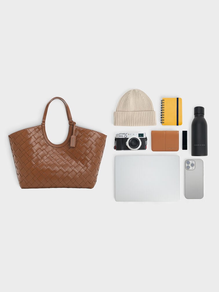 T&uacute;i tote h&igrave;nh thang Ivette Woven, Chocolate, hi-res