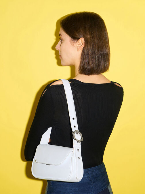 Túi đeo vai nắp gập Petra Asymmetrical Front Flap, Trắng, hi-res