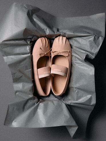 Gi&agrave;y b&uacute;p b&ecirc; mũi tr&ograve;n Winona Faux Suede, Hồng phấn, hi-res