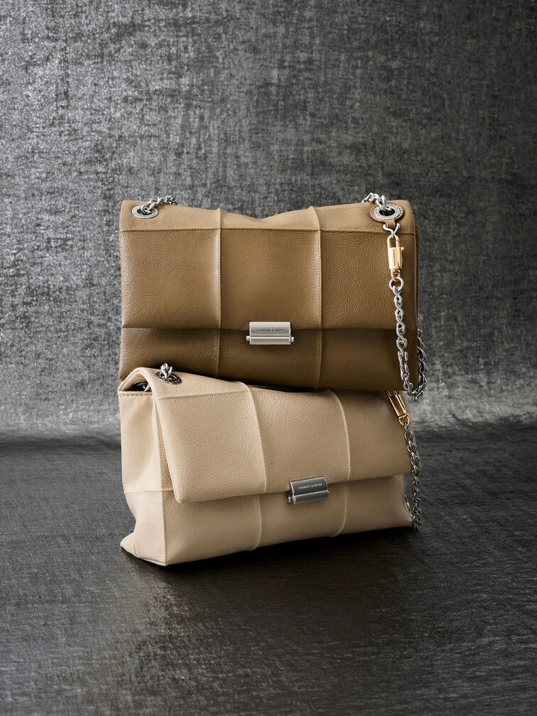 T&uacute;i đeo vai nắp gập Delfina, Sand Beige, hi-res