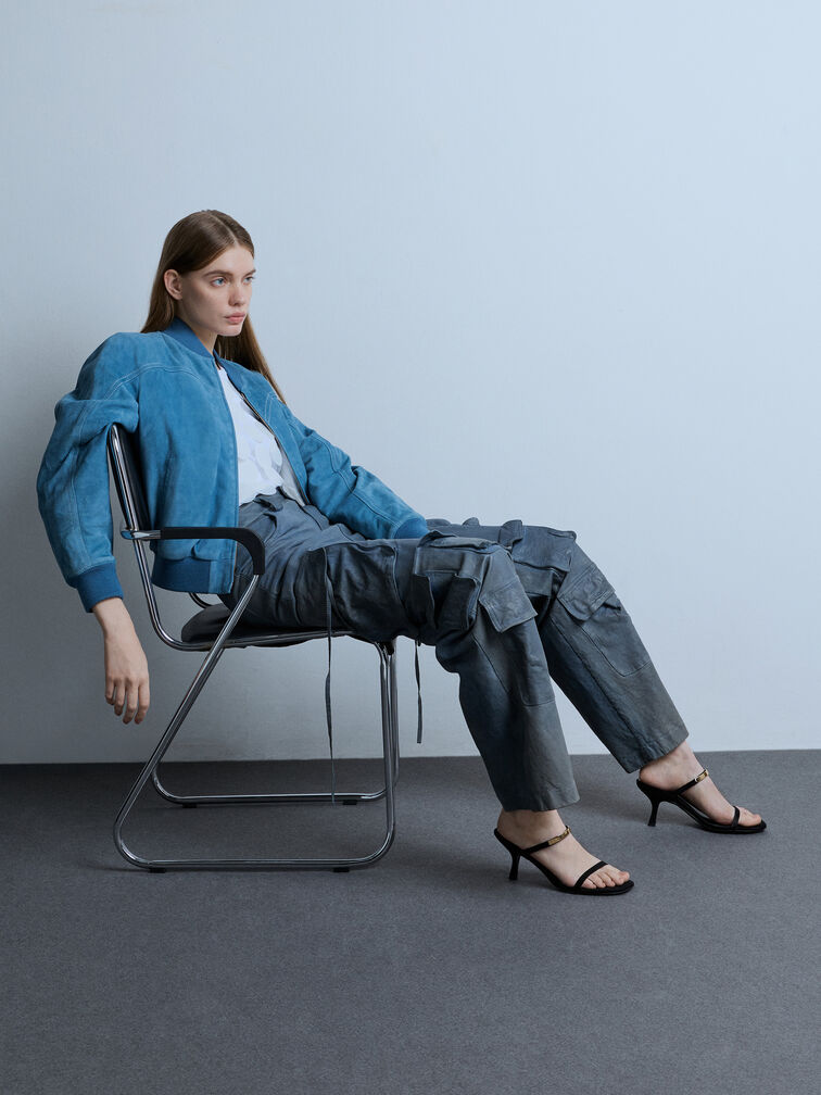 Gi&agrave;y sandals cao g&oacute;t Faux Suede Metallic-Accent, Đen họa tiết, hi-res