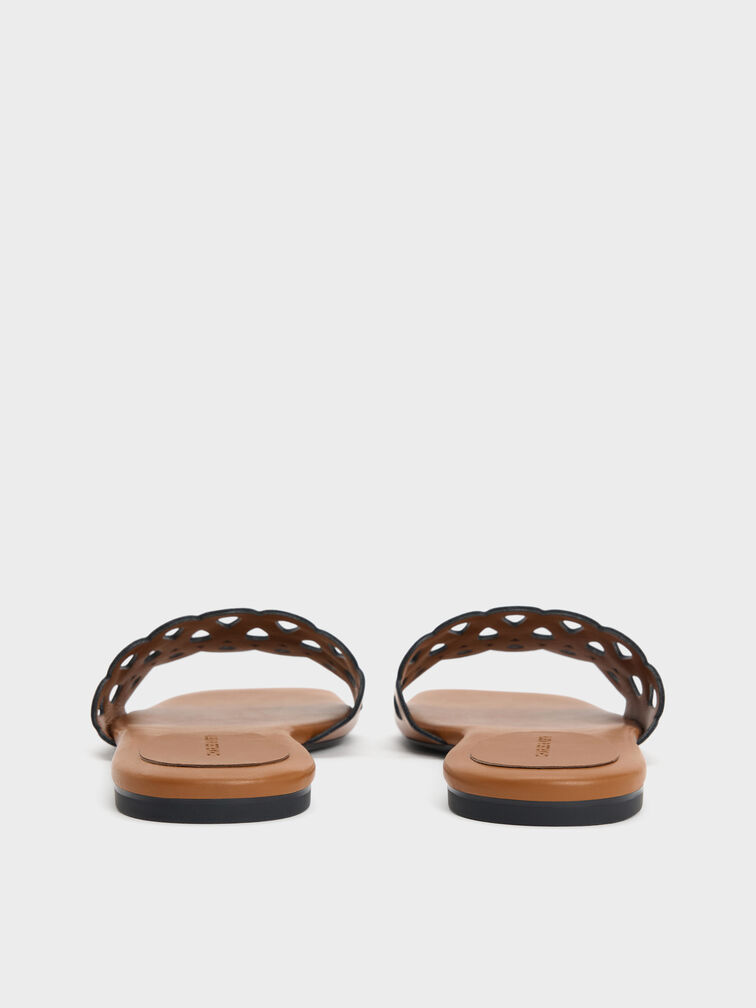 D&eacute;p quai ngang Cut-Out, Rượu cognac, hi-res