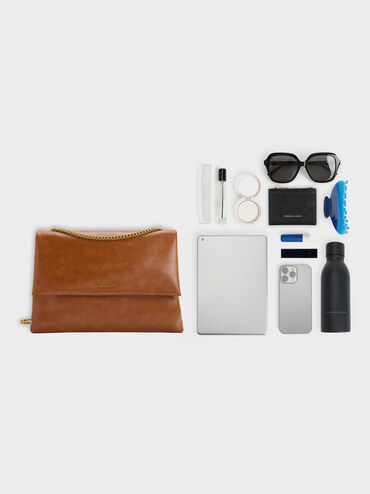 T&uacute;i đeo vai h&igrave;nh thang Sianna, Distressed Tan, hi-res