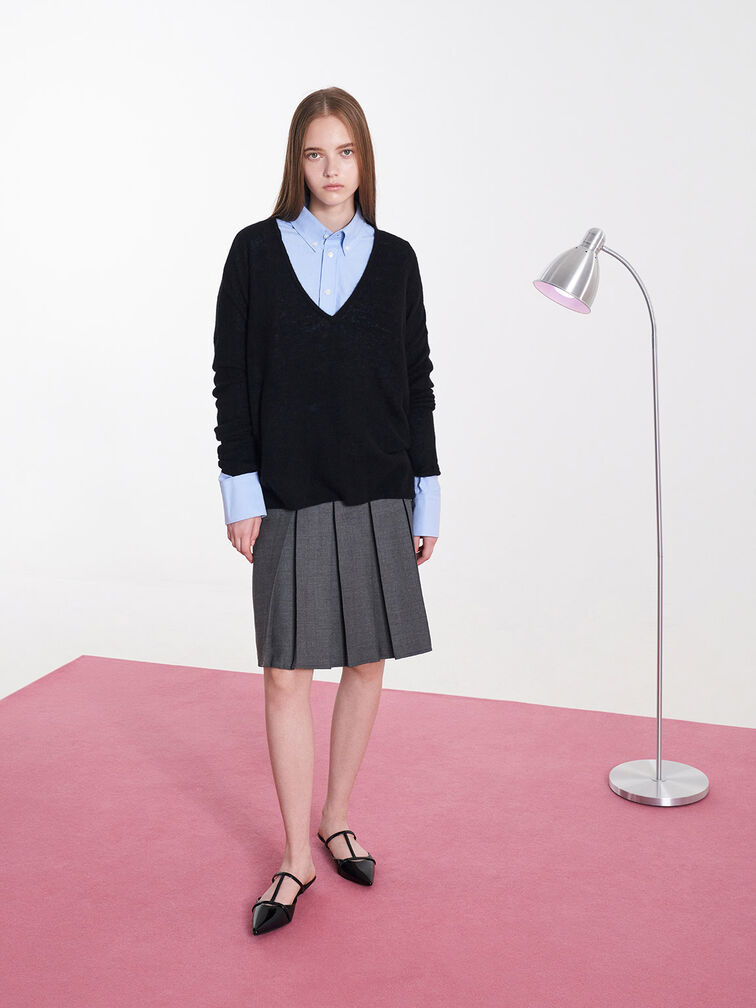Gi&agrave;y mules mũi nhọn Clara T-Bar Pointed-Toe, Đen b&oacute;ng nh&aacute;m, hi-res