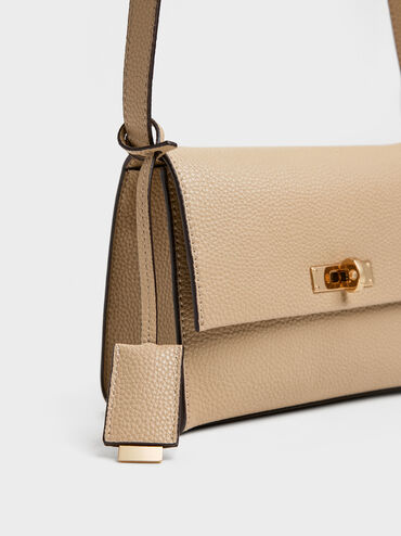 Túi đeo chéo phom chữ nhật Chance, Nutmeg Beige, hi-res