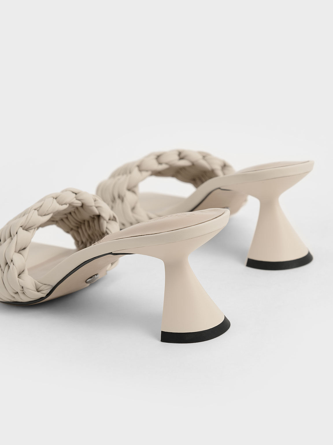 Giày cao gót sandals Pleated Sculptural, Phấn, hi-res