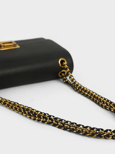 Túi đeo vai phom chữ nhật Chain Strap, Đen, hi-res