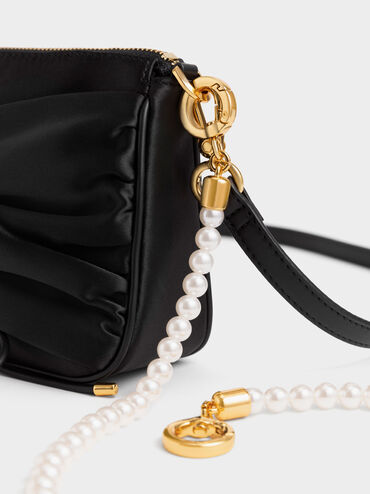 Túi đeo vai phom chữ nhật Padded Chain-Link, Đen, hi-res