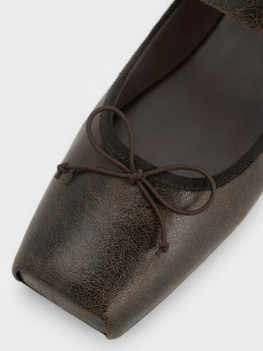 Giày búp bê mũi vuông Myler Crinkle-Effect, Nâu đậm, hi-res