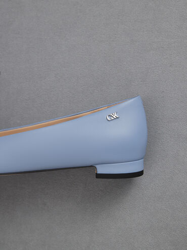 Giày búp bê mũi tròn đế thấp Monogram, Xanh nhạt, hi-res