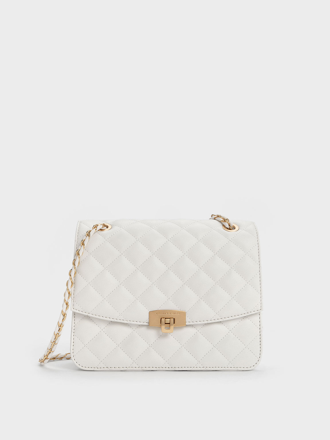 White Leather-Look Quilted Chain Strap Cross Body Bag | New Look