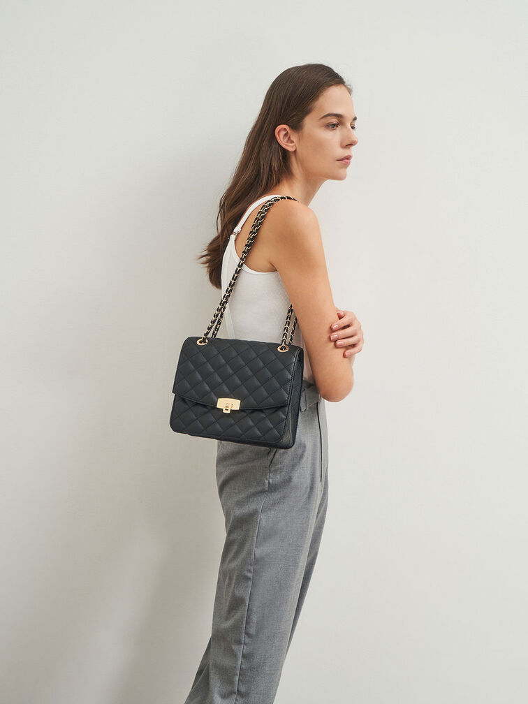 T&uacute;i đeo vai nữ chữ nhật Quilted Chain Strap, Đen, hi-res