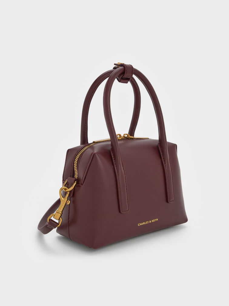 Túi xách hình thang Deyna Metallic-Accent, Wineberry Red, hi-res