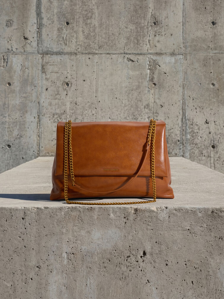 T&uacute;i đeo vai h&igrave;nh thang Sianna, Distressed Tan, hi-res