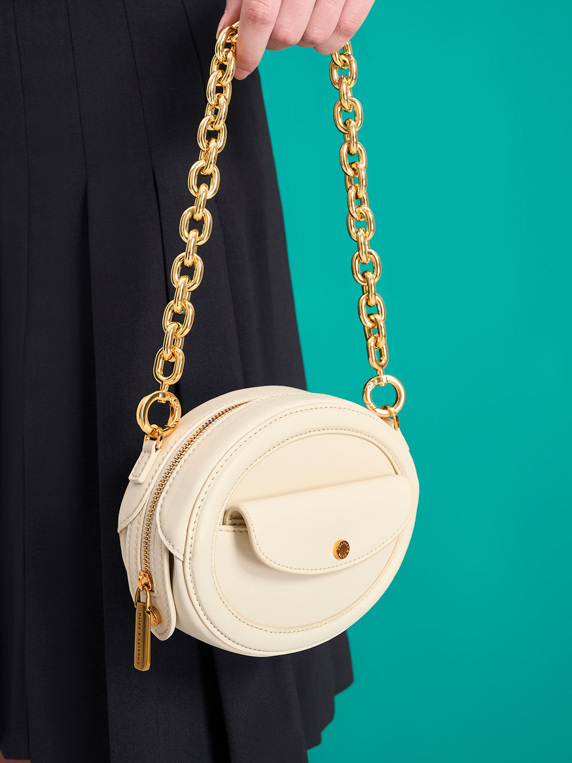 Túi đeo vai phom oval Chain Handle, Phấn, hi-res