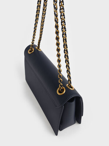 Túi đeo vai nữ nắp gập phom chữ nhật Chain, Xanh navy, hi-res