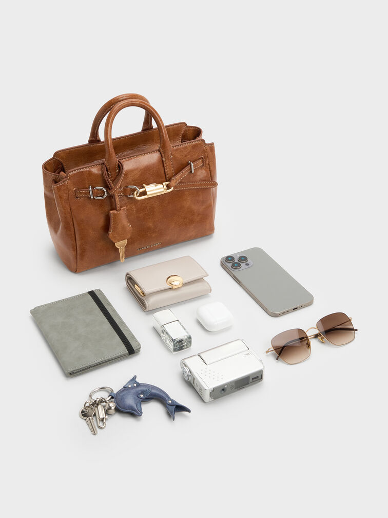 T&uacute;i x&aacute;ch h&igrave;nh thang Mini Delfina Belted, Distressed Tan, hi-res