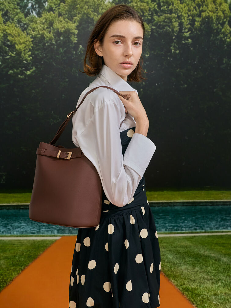 T&uacute;i đeo vai Jody Leather Belted, N&acirc;u, hi-res