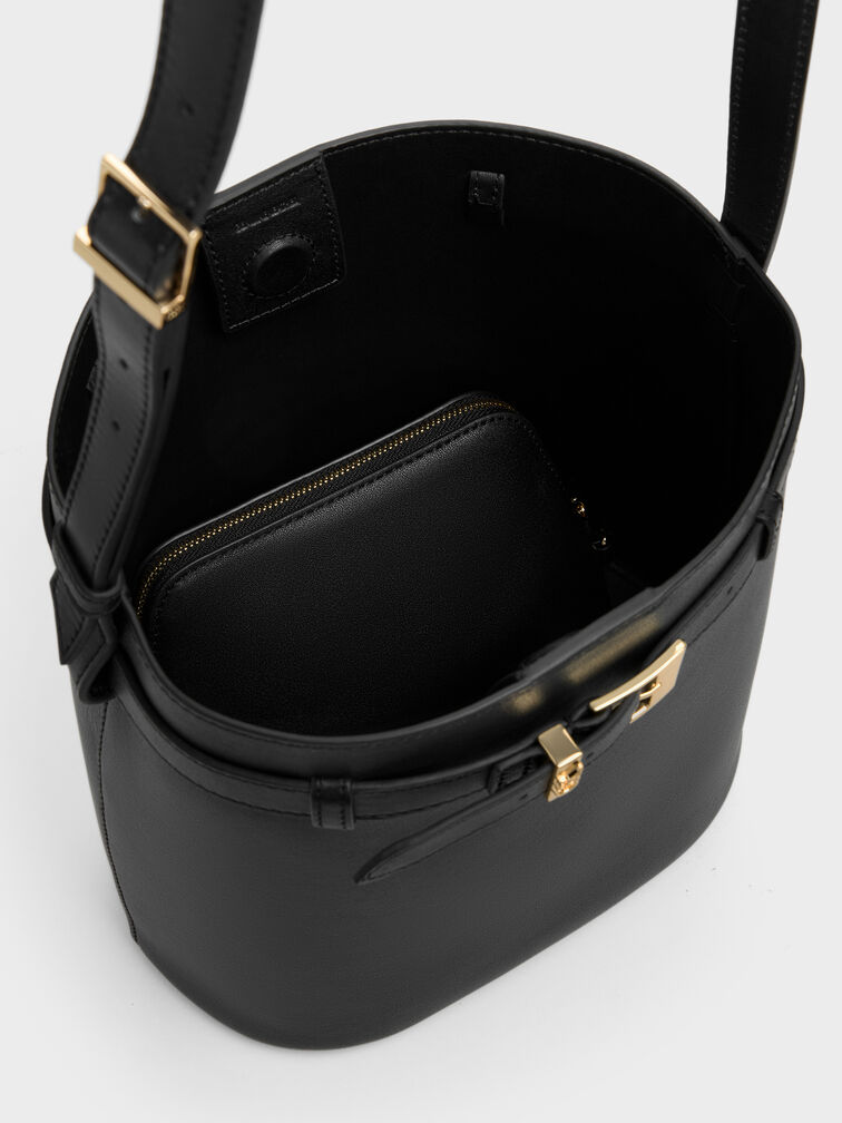 T&uacute;i đeo vai Jody Leather Belted, Đen, hi-res