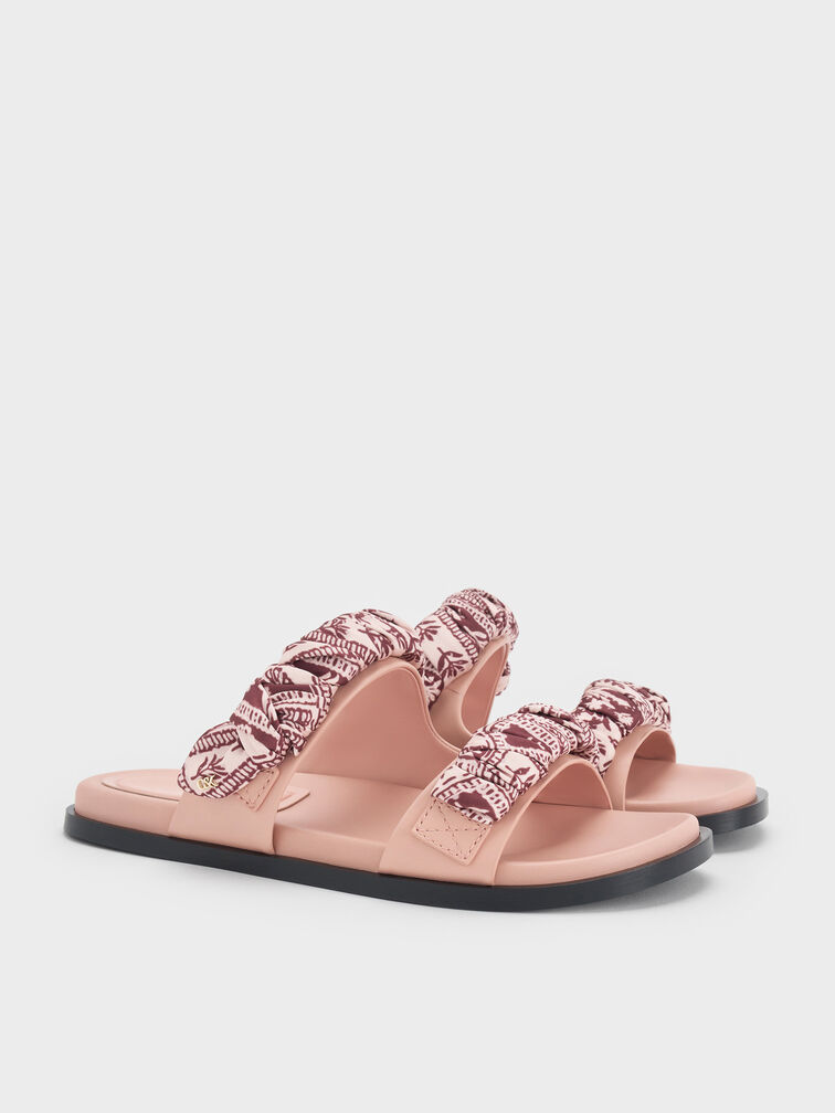 D&eacute;p quai ngang Tayari, Hồng, hi-res