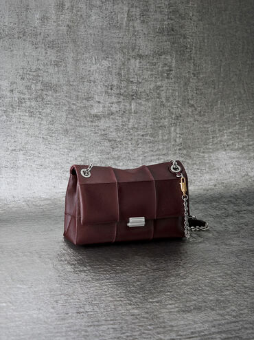 T&uacute;i đeo vai nắp gập Delfina, Wineberry Red, hi-res