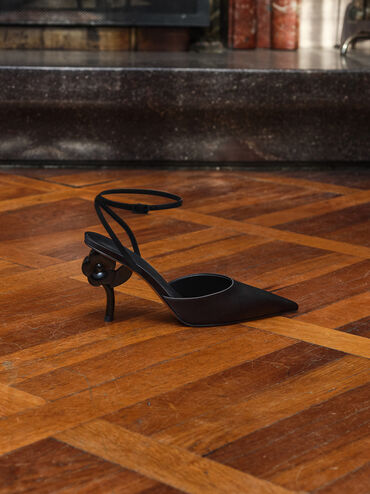 Gi&agrave;y sandals cao g&oacute;t Pointed Flower-Heel, Đen họa tiết, hi-res