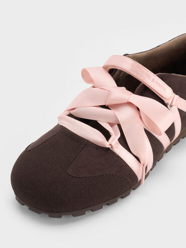 Gi&agrave;y sneakers cổ thấp Silko Faux Suede, Dark Brown Textured, hi-res