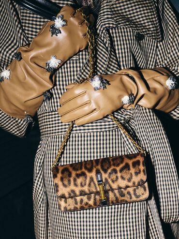 V&iacute; d&agrave;i nắp gập Cesia Leopard-Print, Nhiều m&agrave;u, hi-res