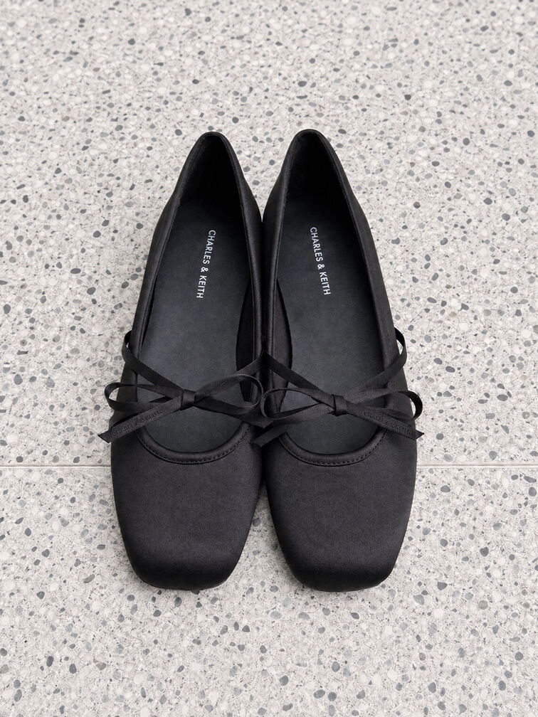 Gi&agrave;y b&uacute;p b&ecirc; mũi vu&ocirc;ng Satin Bow, Đen họa tiết, hi-res