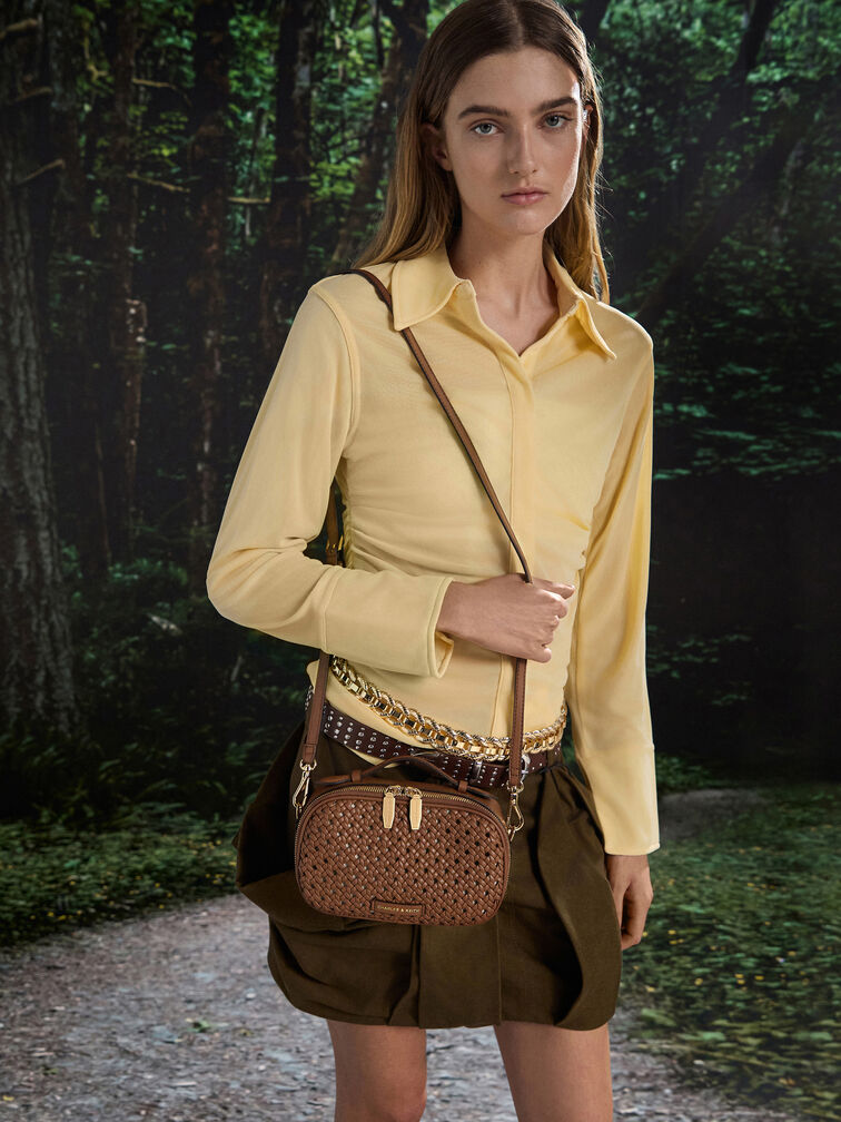 T&uacute;i đeo ch&eacute;o phom chữ nhật Azure, Chocolate, hi-res