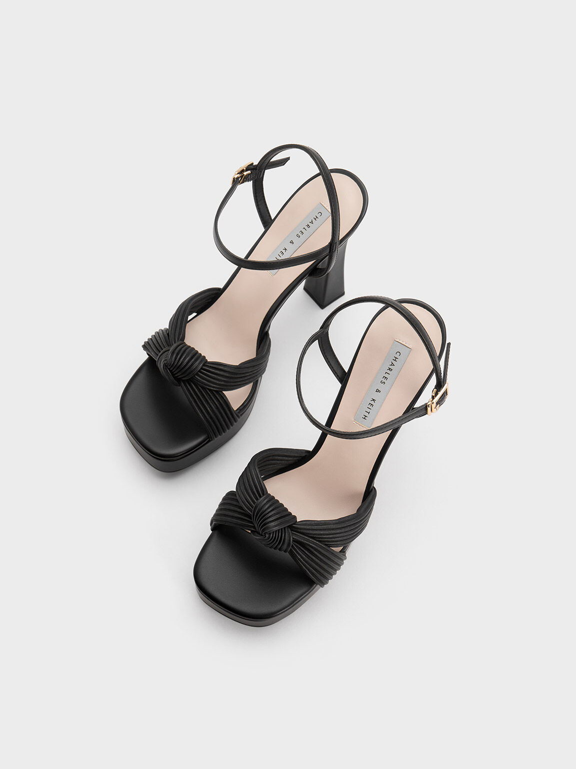 Giày sandals cao gót thắt nút Pleated Knotted Platform, Đen, hi-res