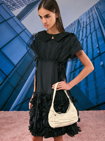 T&uacute;i đeo vai h&igrave;nh b&aacute;n nguyệt Kadee Ruched, Kem, hi-res