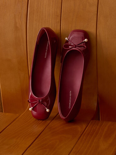 Gi&agrave;y b&uacute;p b&ecirc; mũi vu&ocirc;ng Barbara Patent, Đỏ, hi-res