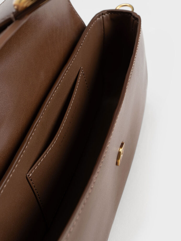Túi đeo vai phom chữ nhật Daki Belted Curved, Chocolate, hi-res