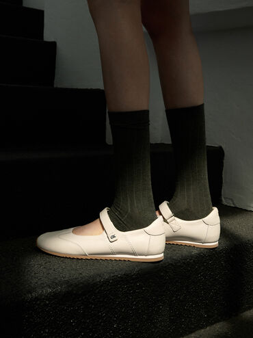 Giày búp bê mũi tròn Jace Suede, Phấn, hi-res