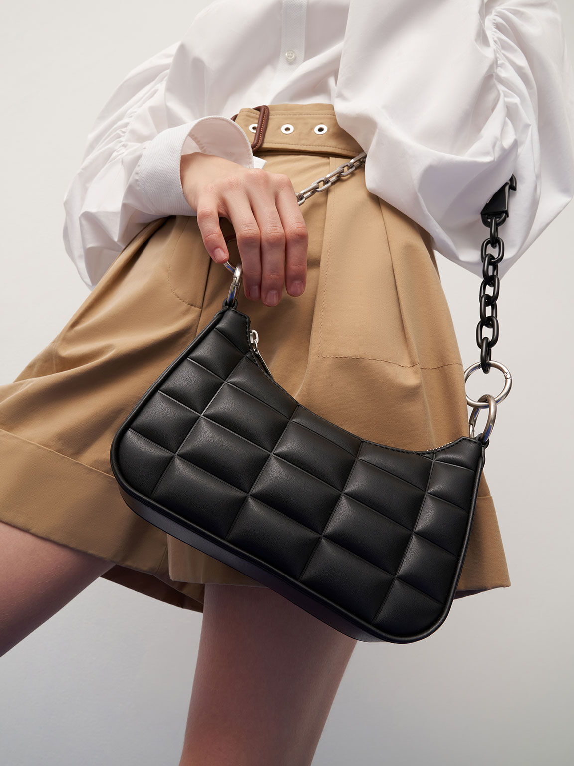 Maze Quilted Chain Shoulder Bag, Black, hi-res