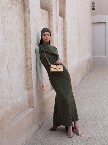 T&uacute;i x&aacute;ch phom chữ nhật Taisia Satin, Rượu vang, hi-res