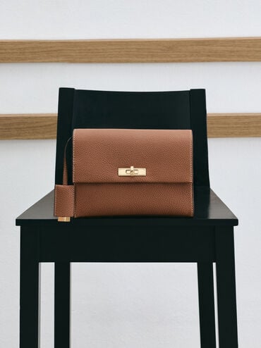 Túi đeo chéo phom chữ nhật Chance, Chocolate, hi-res