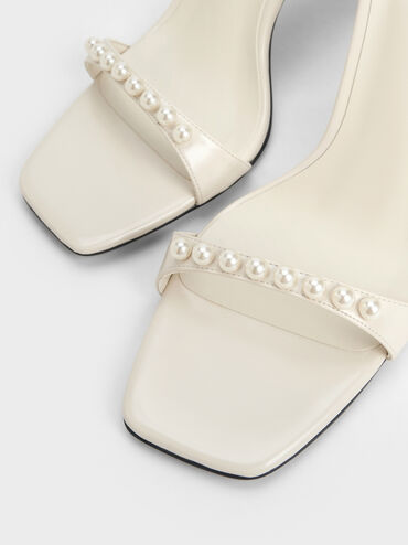 Giày sandals cao gót Helena Pearl-Embellished, Phấn, hi-res