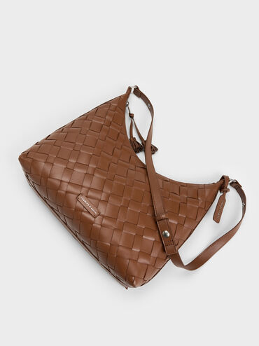 T&uacute;i đeo vai Ivette Woven Tassel, Chocolate, hi-res