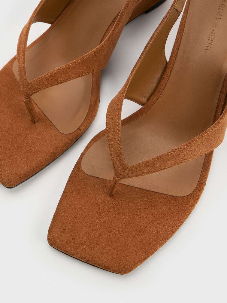 Gi&agrave;y sandals cao g&oacute;t mũi vu&ocirc;ng Faux Suede, Rượu cognac, hi-res
