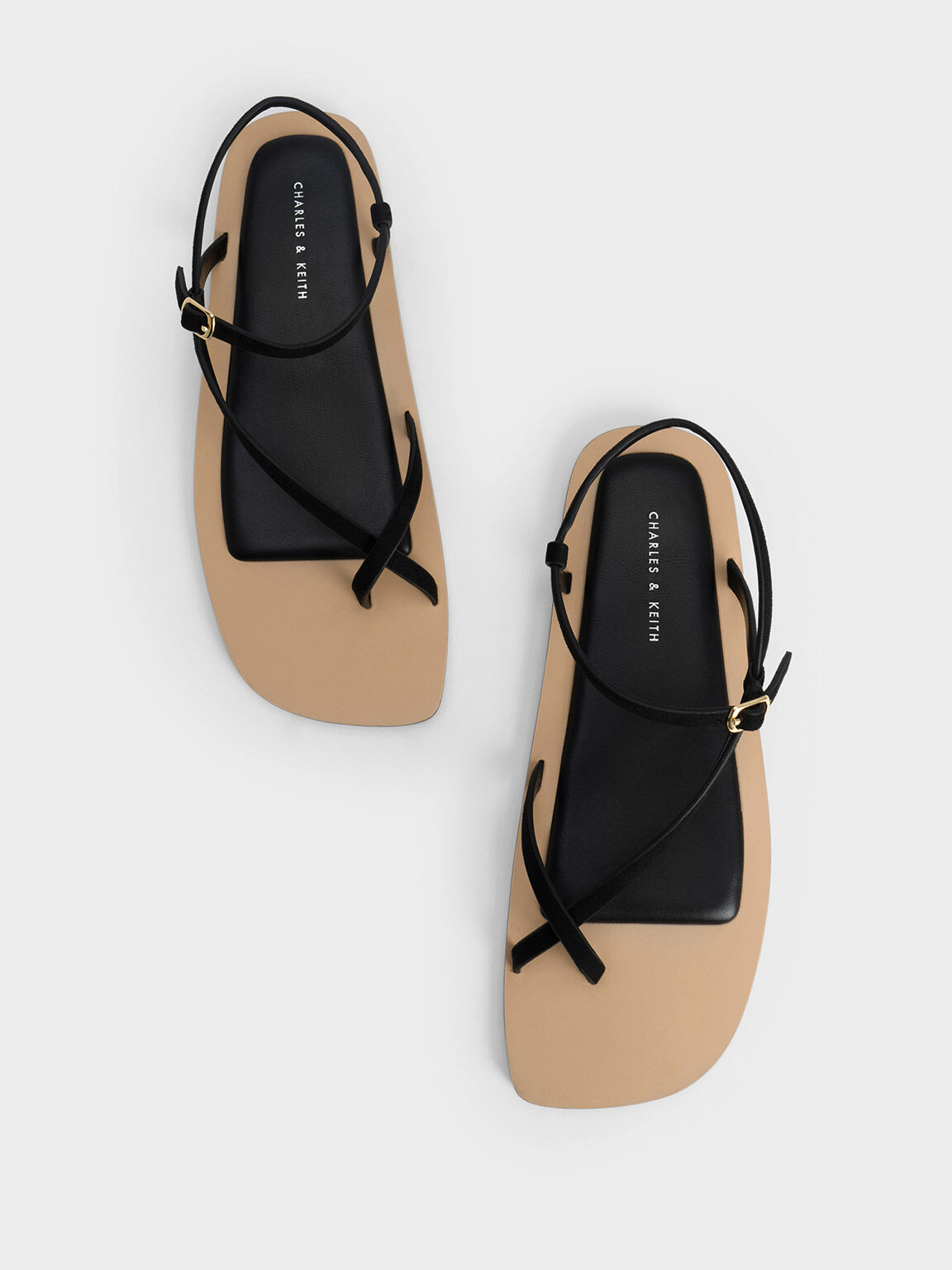 Giày sandals Textured Asymmetric Toe Ring, Đen, hi-res