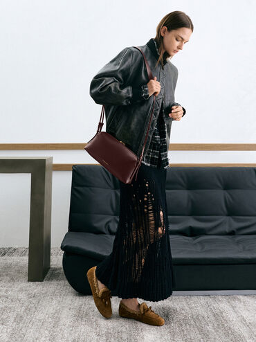 Túi đeo vai phom chữ nhật Deyna, Wineberry Red, hi-res