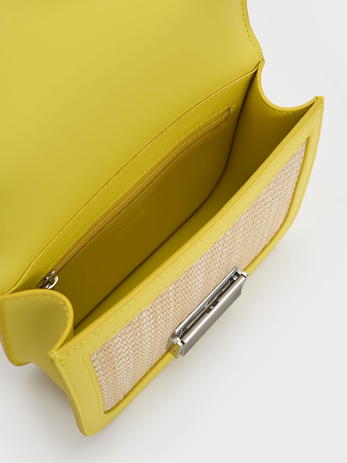 Túi đeo vai phom chữ nhật Charlot Raffia, Vàng, hi-res